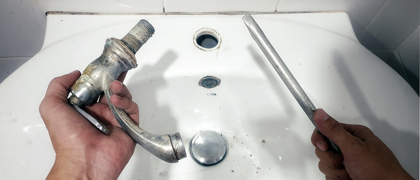 Eau trop calcaire – quelles conséquences pour vos installations sanitaires ?